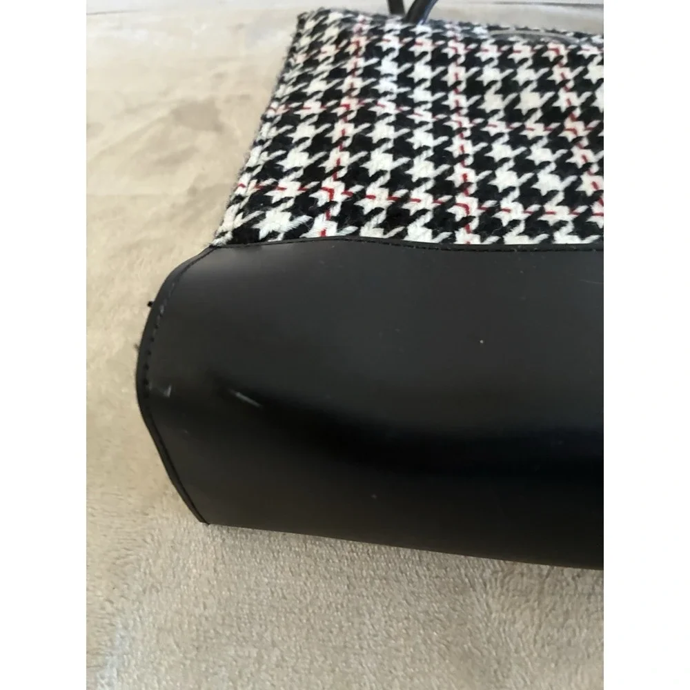 Nine West good some